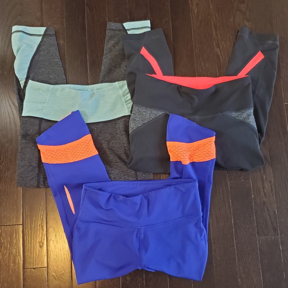 3 Under Armour Capri Length Leggings